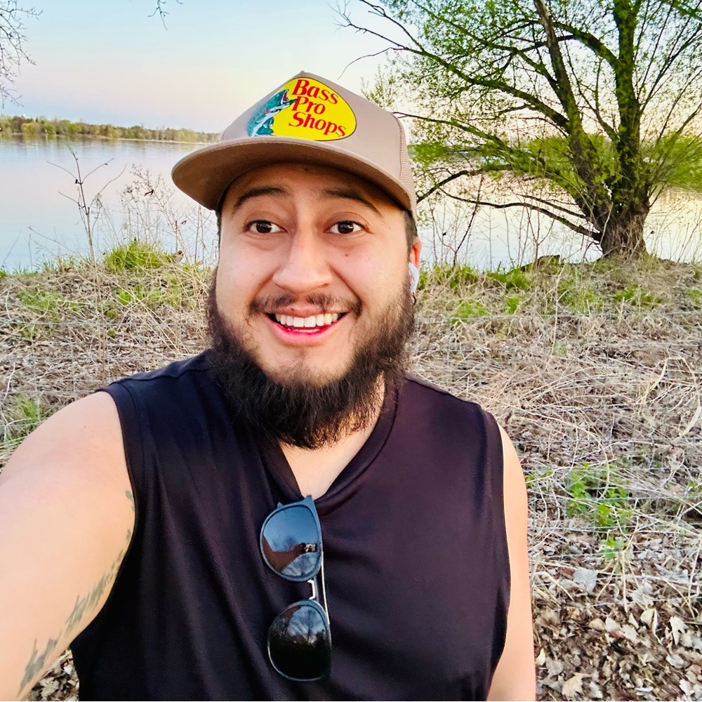 Meet your Posher, Alex